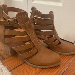 Brown booties (size 7)